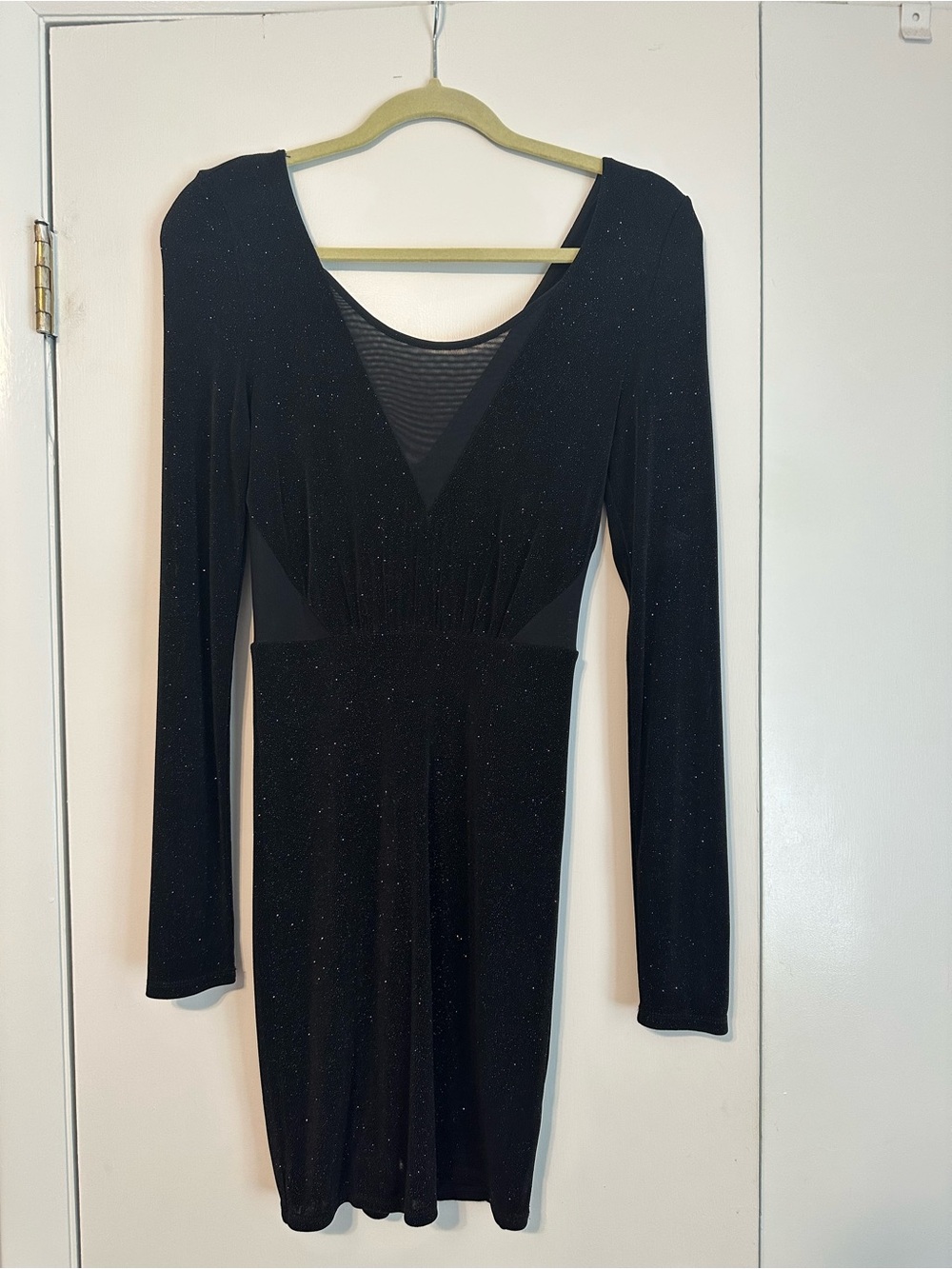 Black Long-Sleeve V-Neck Sparkle Party Dress